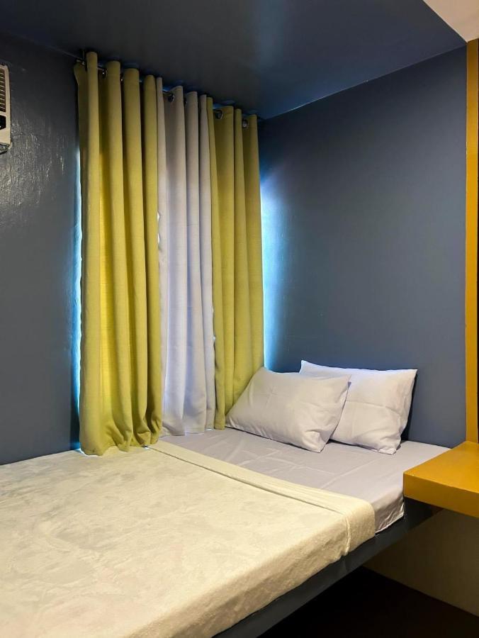 Mar Azul Travellers Inn And Spa San Remigio  Kültér fotó